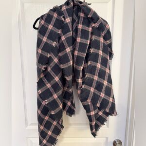 aerie Plaid Navy and Pink Woven Blanket Scarf